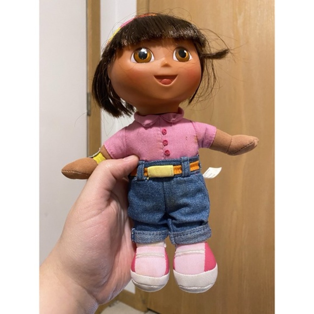 2010 Fish price Dora The‎ Explorer Doll Plush Rubber Faced Toy